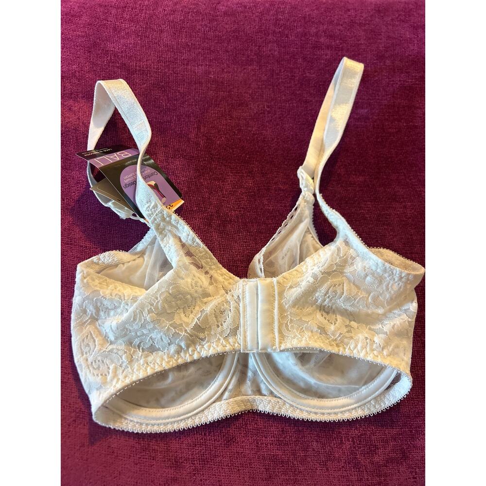 BALI Lace 'N Smooth Underwire Bra Size 32DD 32E NWT New with Tag White 1 - Picture 5 of 5